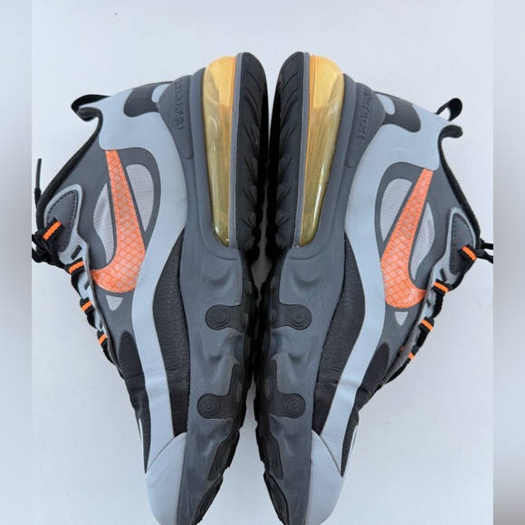 Nike AirMax 270 React - Picture 4 of 8